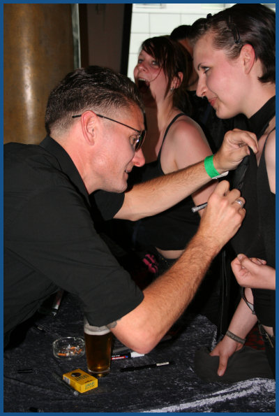 Fixmer / McCarthy - Autograph session at Wave Gotik Treffen 2007 (28.05.07, Cinestar)