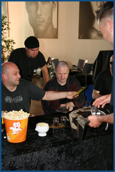 32 Crash - -  Wave Gotik Treffen 2008 (09.05.08, Cinestar)