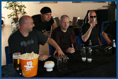 32 Crash - -  Wave Gotik Treffen 2008 (09.05.08, Cinestar)