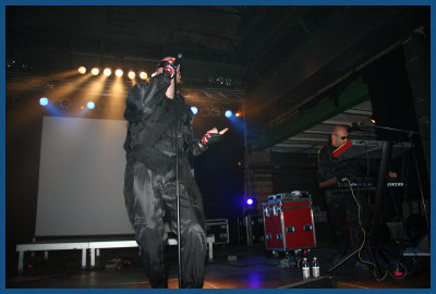 32 Crash -   Wave Gotik Treffen 2008 (09.05.08, Werk II hall A)