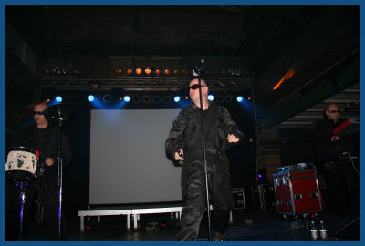 32 Crash -   Wave Gotik Treffen 2008 (09.05.08, Werk II hall A)