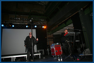 32 Crash -   Wave Gotik Treffen 2008 (09.05.08, Werk II hall A)