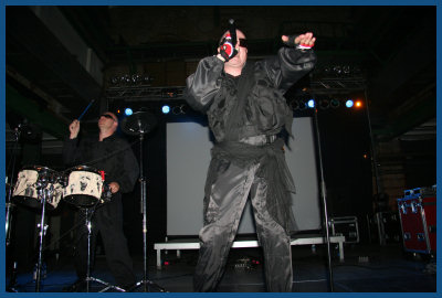 32 Crash -   Wave Gotik Treffen 2008 (09.05.08, Werk II hall A)