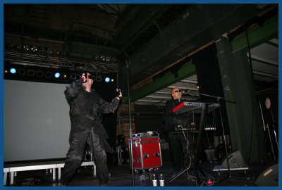 32 Crash -   Wave Gotik Treffen 2008 (09.05.08, Werk II hall A)