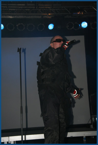 32 Crash -   Wave Gotik Treffen 2008 (09.05.08, Werk II hall A)