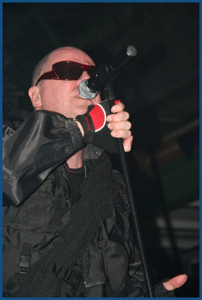 32 Crash -   Wave Gotik Treffen 2008 (09.05.08, Werk II hall A)