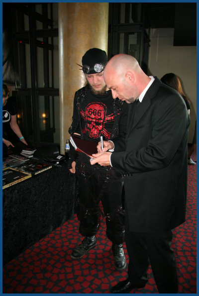 Unheilig - Autograph session at Wave Gotik Treffen 2008 (10.05.08, Cinestar)