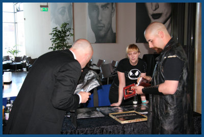 Unheilig - Autograph session at Wave Gotik Treffen 2008 (10.05.08, Cinestar)