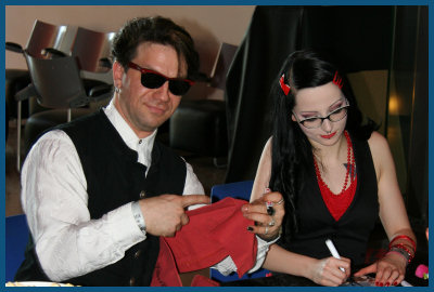 Welle:Erdball - Autograph session at Wave Gotik Treffen 2008 (11.05.08, Cinestar)