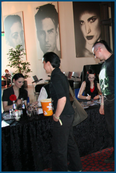 Welle:Erdball - Autograph session at Wave Gotik Treffen 2008 (11.05.08, Cinestar)