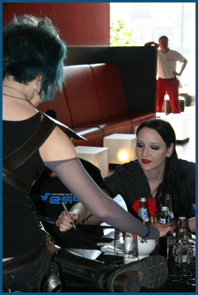 Welle:Erdball - Autograph session at Wave Gotik Treffen 2008 (11.05.08, Cinestar)