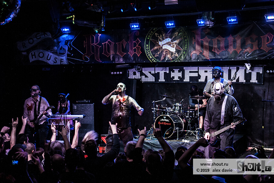 Photoreport: OST+FRONT - Live at «Rock House» club (Moscow, Russia 30.11.2019)