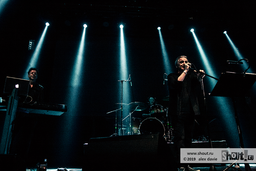 Photoreport: Peter Heppner - Live at «Teatr» (Moscow, Russia 20.04.2019)