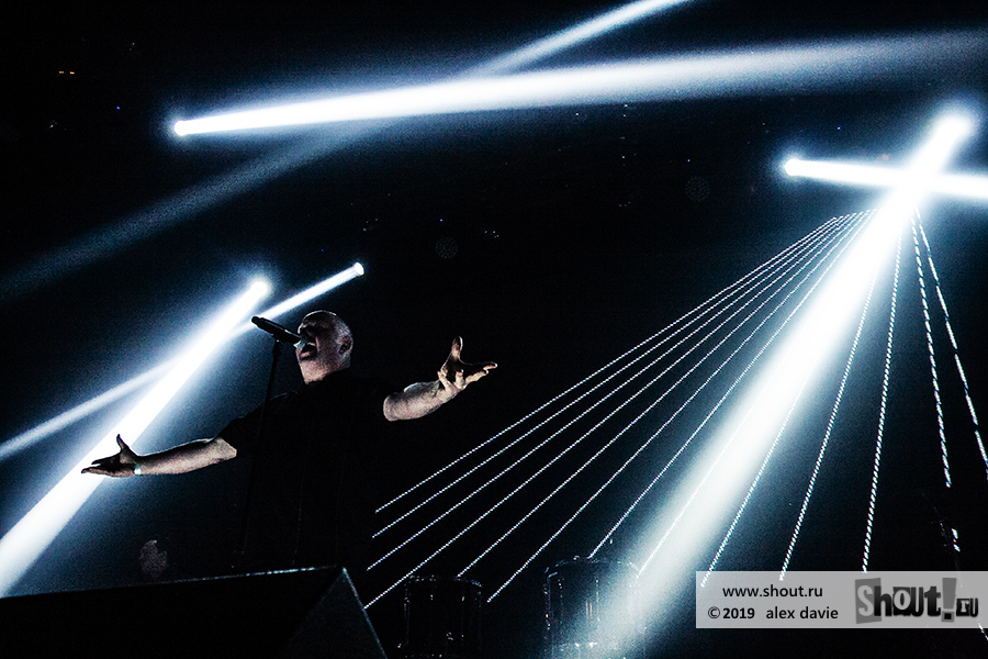 Photoreport: VNV Nation - Live at «Teatr» (Moscow, Russia 03.03.2019)