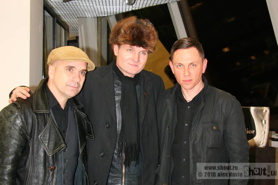 Nitzer Ebb - autograph-session at «Respublica» book store (05.02.2010 Moscow, Russia)