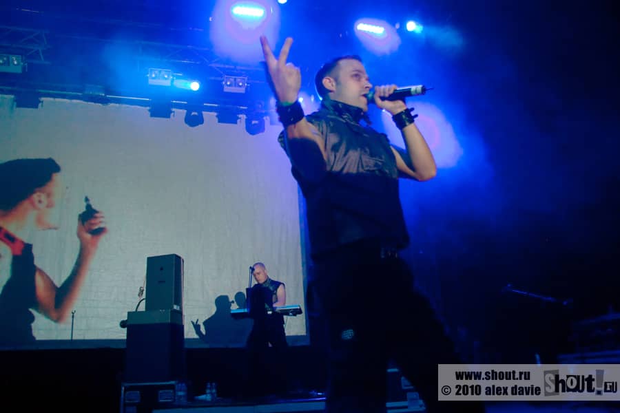 Фоторепортаж: Colony 5 - Концерт на XIX Wave Gotik Treffen Festival 2010 (23.05.2010, Kohlrabizirkus, Лейпциг, Германия)