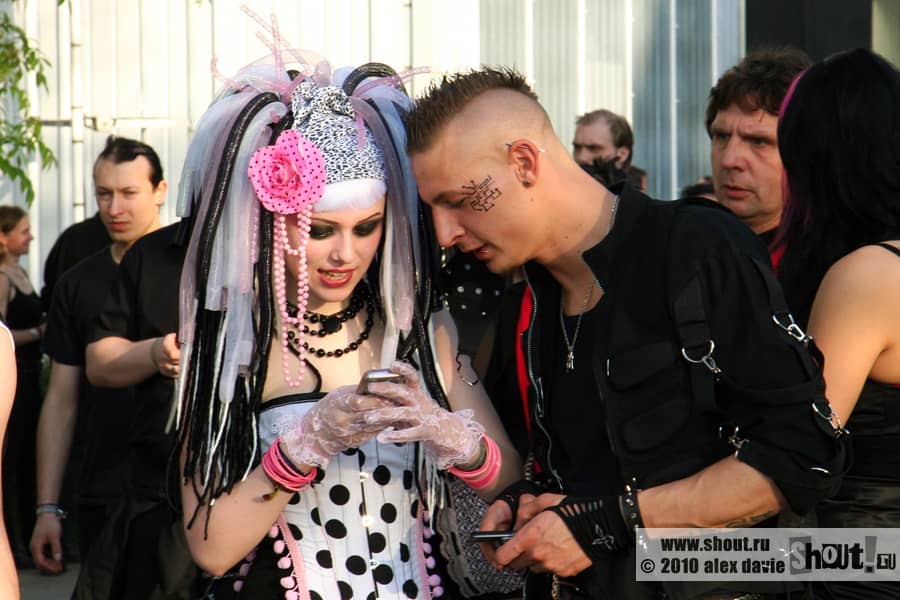 Фоторепортаж: Посетители на XIX Wave Gotik Treffen Festival 2010 (21.05.2010 - 24.05.2010, Лейпциг, Германия)