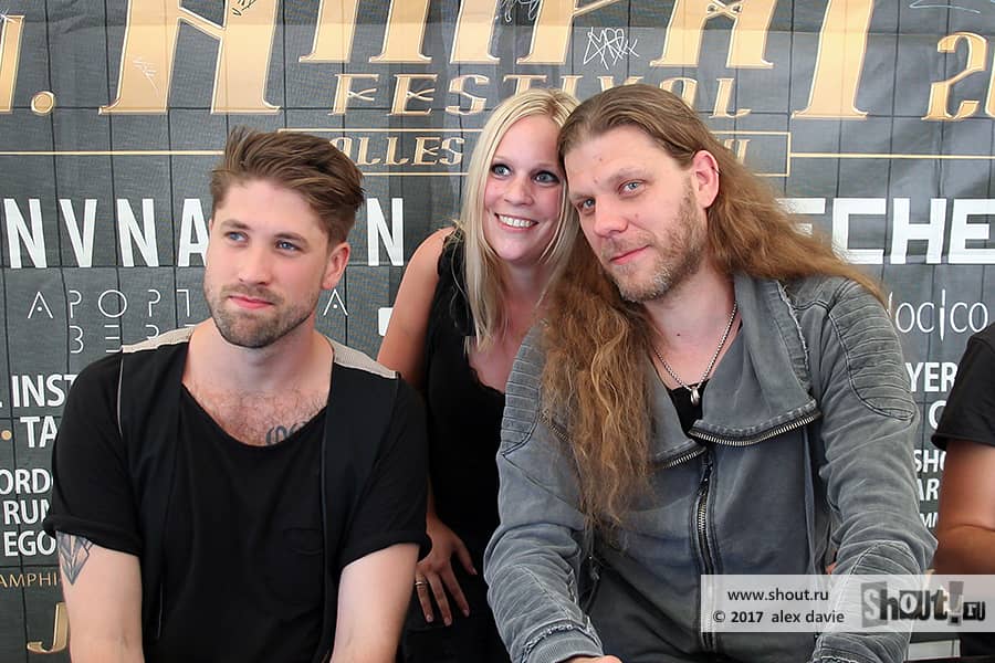 Diary of Dreams - Autograph-session at XIII Amphi Festival 2017 (22.07.2017, Tanzbrunnen Köln, Cologne, Germany)