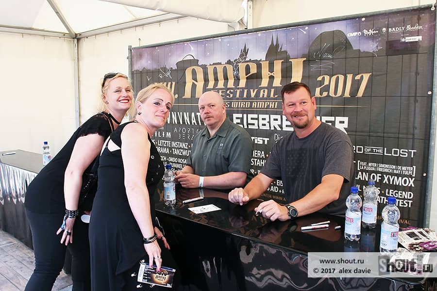 VNV Nation - Autograph-session at XIII Amphi Festival 2017 (22.07.2017, Tanzbrunnen Köln, Cologne, Germany)