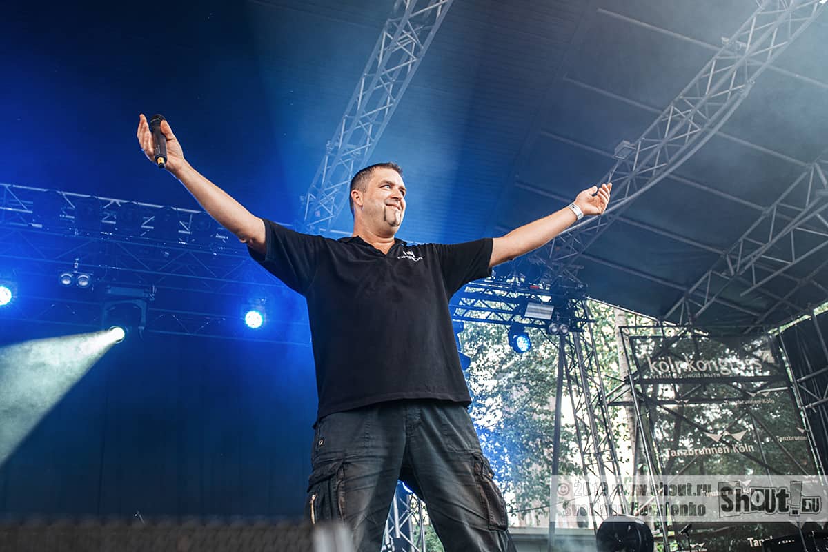 Фоторепортаж: Chrom - Концерт на XV Amphi Festival 2019 (20.07.2019, Tanzbrunnen Köln, Кёльн, Германия)