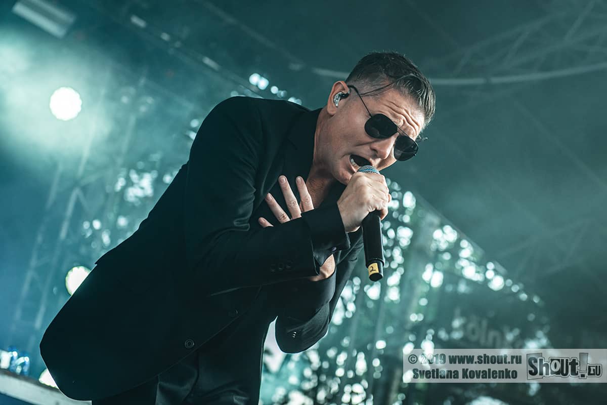 Photoreport: Nitzer Ebb - Live at XV Amphi Festival 2019 (20.07.2019, Tanzbrunnen Köln, Cologne, Germany)