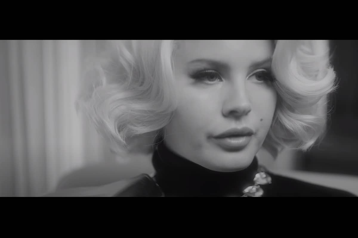 Lana Del Rey - «Candy Necklace» (Official Video)