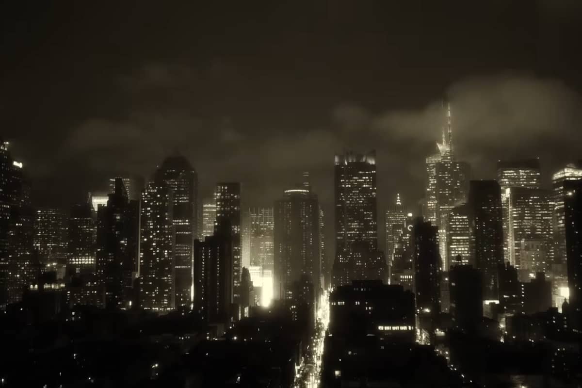 Moby - «Mott St. 92» (Официальное Видео)